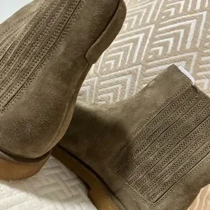 Vince | Shoes | Vince Beacon Suede Chelsea Boots | Poshmark display picture 3